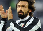 开云体育APP下载-赛道与球场，双线战场上的稳稳哲学