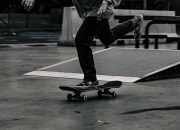 开云APP-银箭破晓，拉塞尔领军迈凯伦终结红牛霸权，策略与勇气的完胜之路