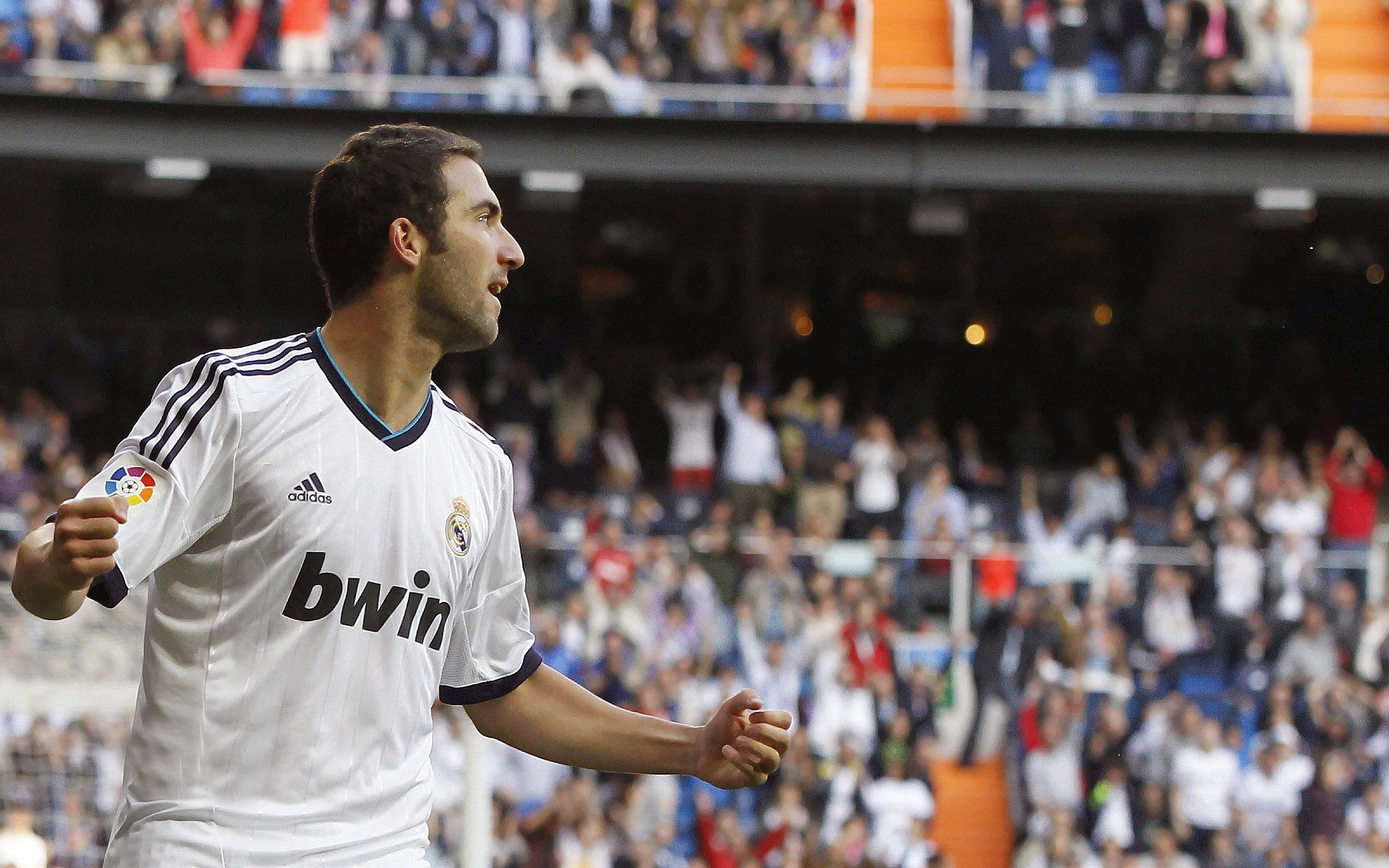 奥亚尔萨瓦尔英超封神之战，加纳式粉碎哲学，如何让尼日利亚悬念终结